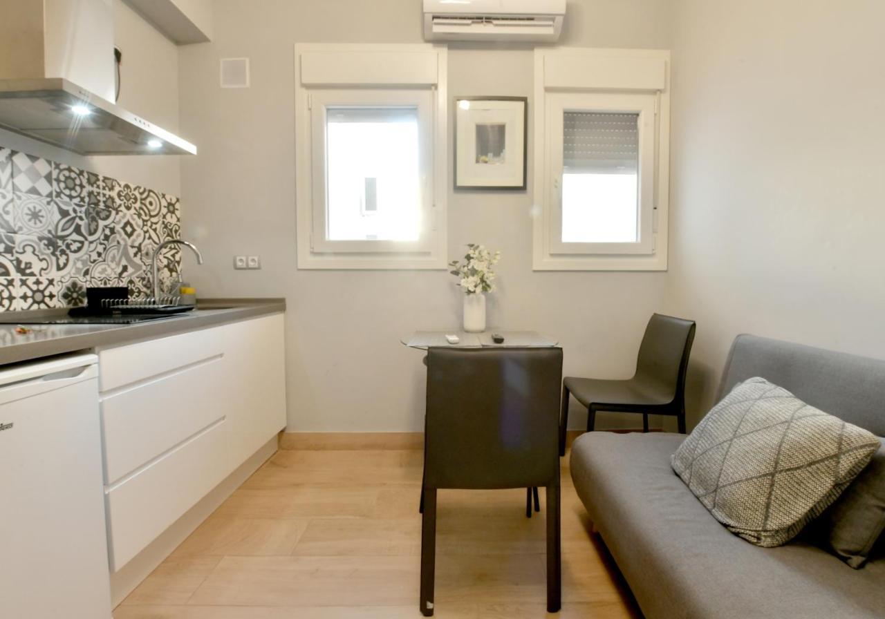 Ms4 Apartamentos Nervion Sevilla Buitenkant foto
