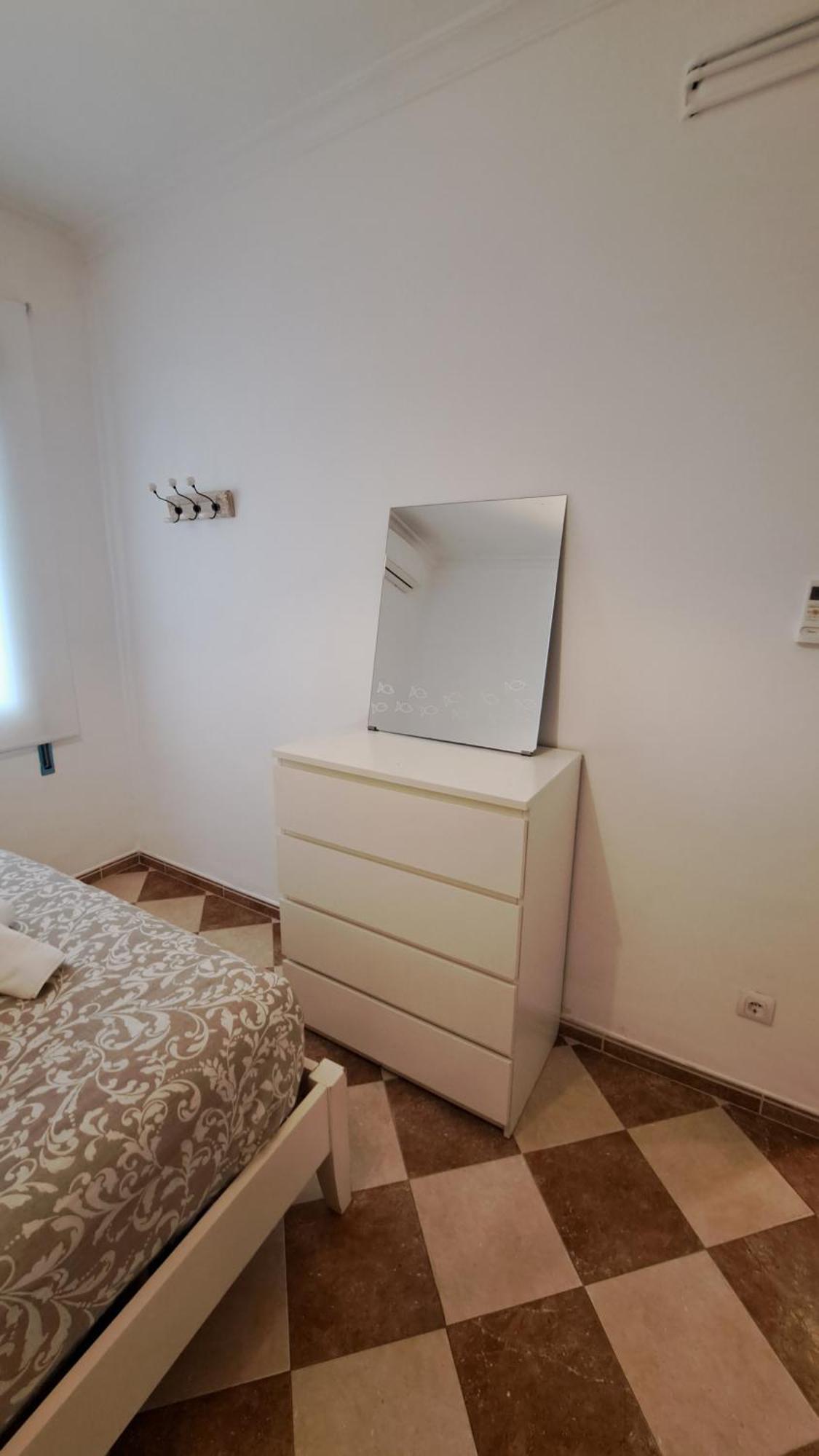 Ms4 Apartamentos Nervion Sevilla Buitenkant foto